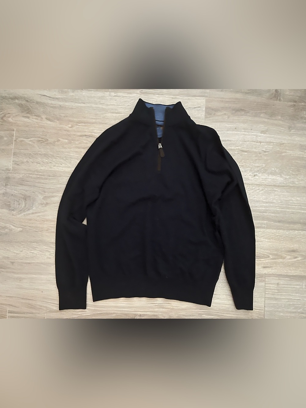 Orvis Men’s 1/4-zip pullover sweater 100% Merino Wool Navy - Size Nedium
